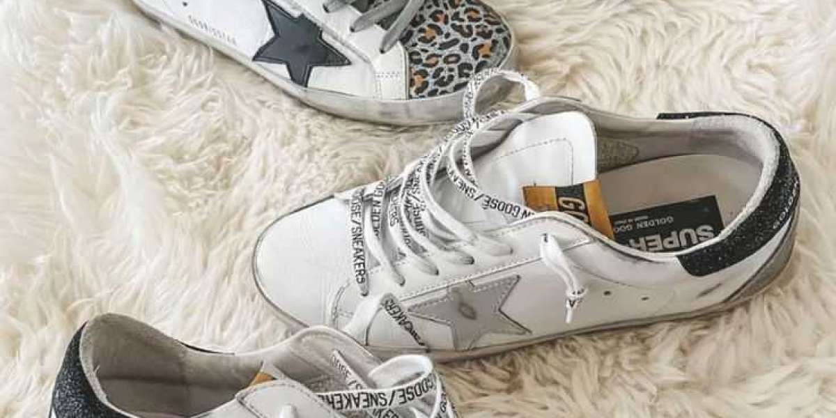 Want in on a trend that'll always Golden Goose Sneakers Outlet be timeless