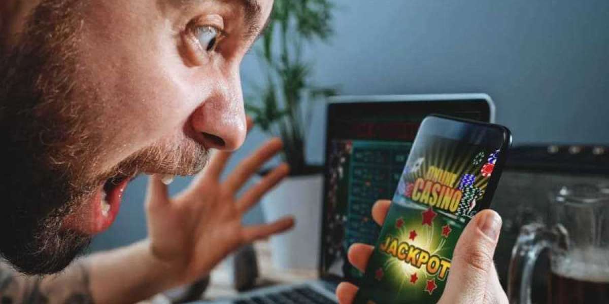 How to Play Online Slot: The Ultimate Guide